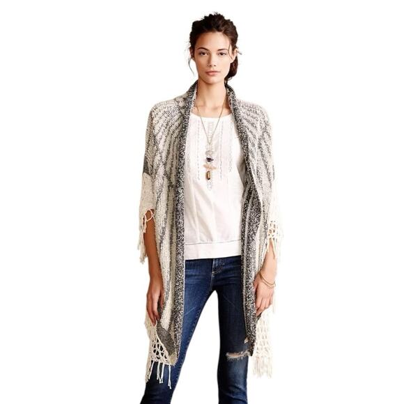 Anthropologie Angel of the North Angel Wings Boucle Wrap Poncho Cardigan One Sz - Picture 1 of 7
